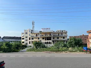 Shri Vedanta Hospital & Trauma Centreश्री वेदांता हॉस्पिटल & ट्रॉमा सेंटर